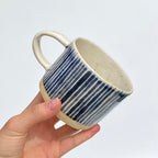 hrneček - proužek modrý