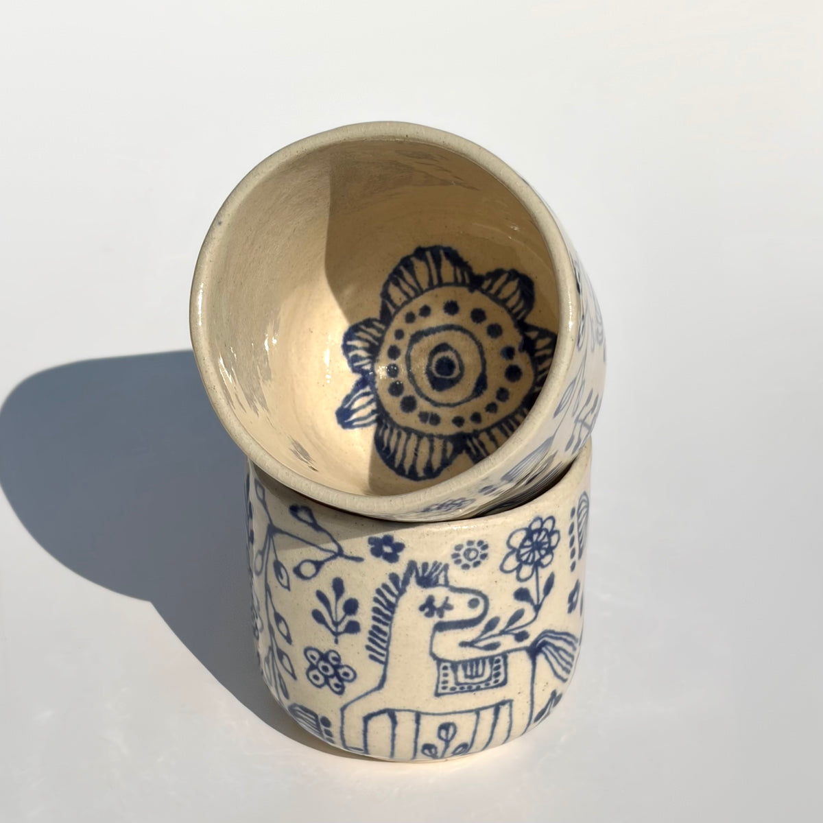 Kalíšek - luční koník 250ml (PŘEDPRODEJ)