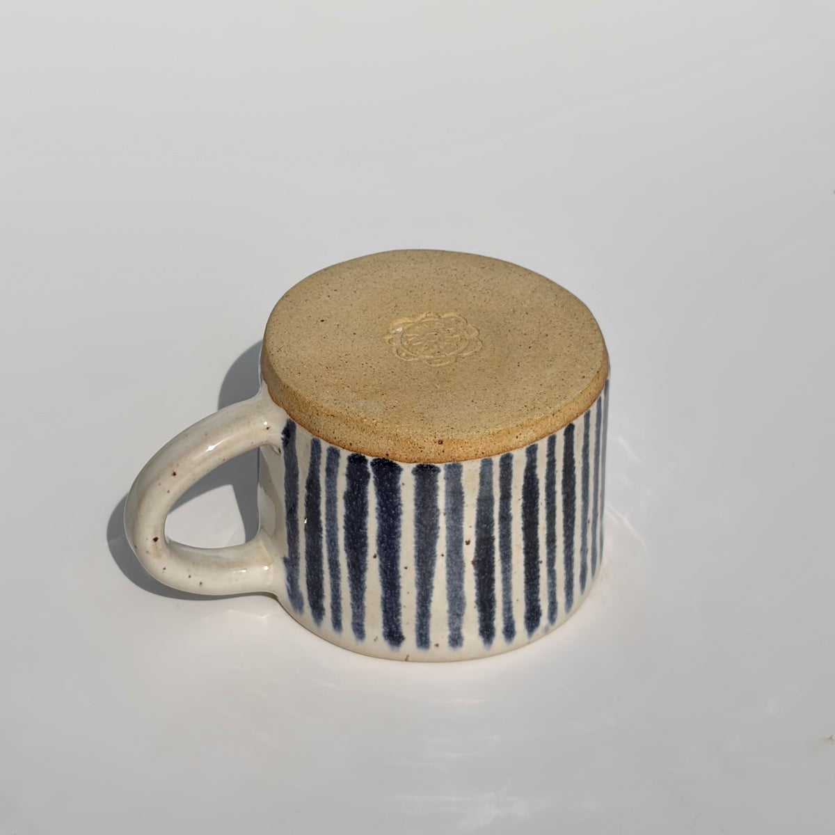 mug - blue stripe