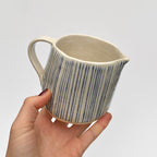 džbánek - proužek