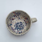 hrnek buclatý - deštivý cibuláček