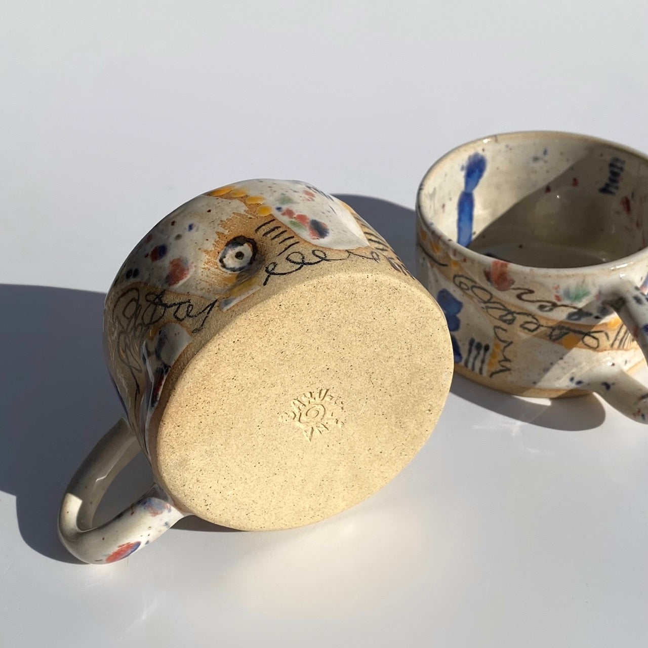 hrneček ďůlek - abstrakce