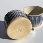 hrneček - proužek modrý